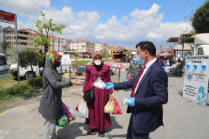Maske ve El Dezenfektanı Dağıtımımız Sürüyor